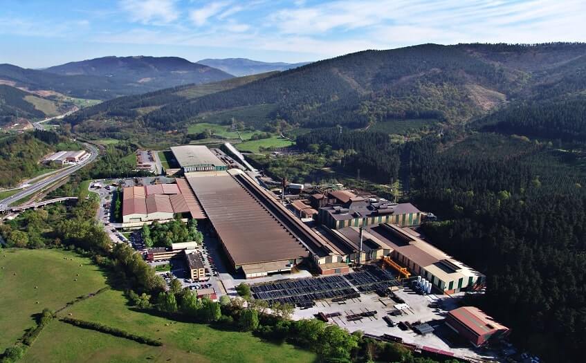 tubos reunidos adjudica la sustitucion de fancoils de sus oficinas centrales a etxeguren sl